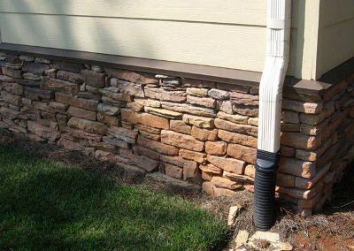 removing dirt splashed on cultured stone